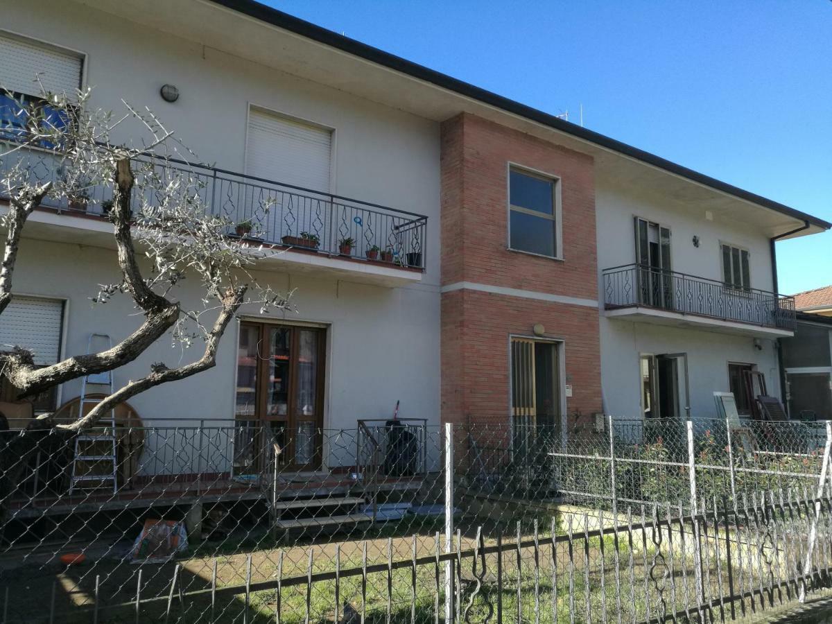 Casa Santa Gemma Apartment กาไมโยเร ภายนอก รูปภาพ