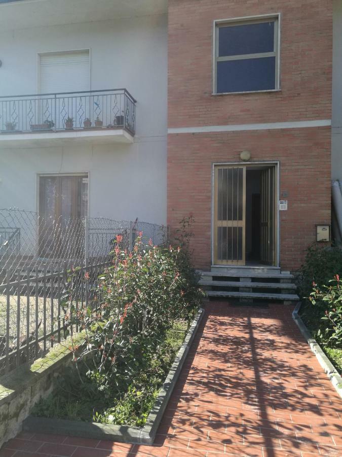 Casa Santa Gemma Apartment กาไมโยเร ภายนอก รูปภาพ